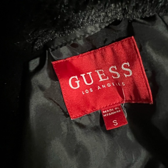 Coat - Picture 4 of 4